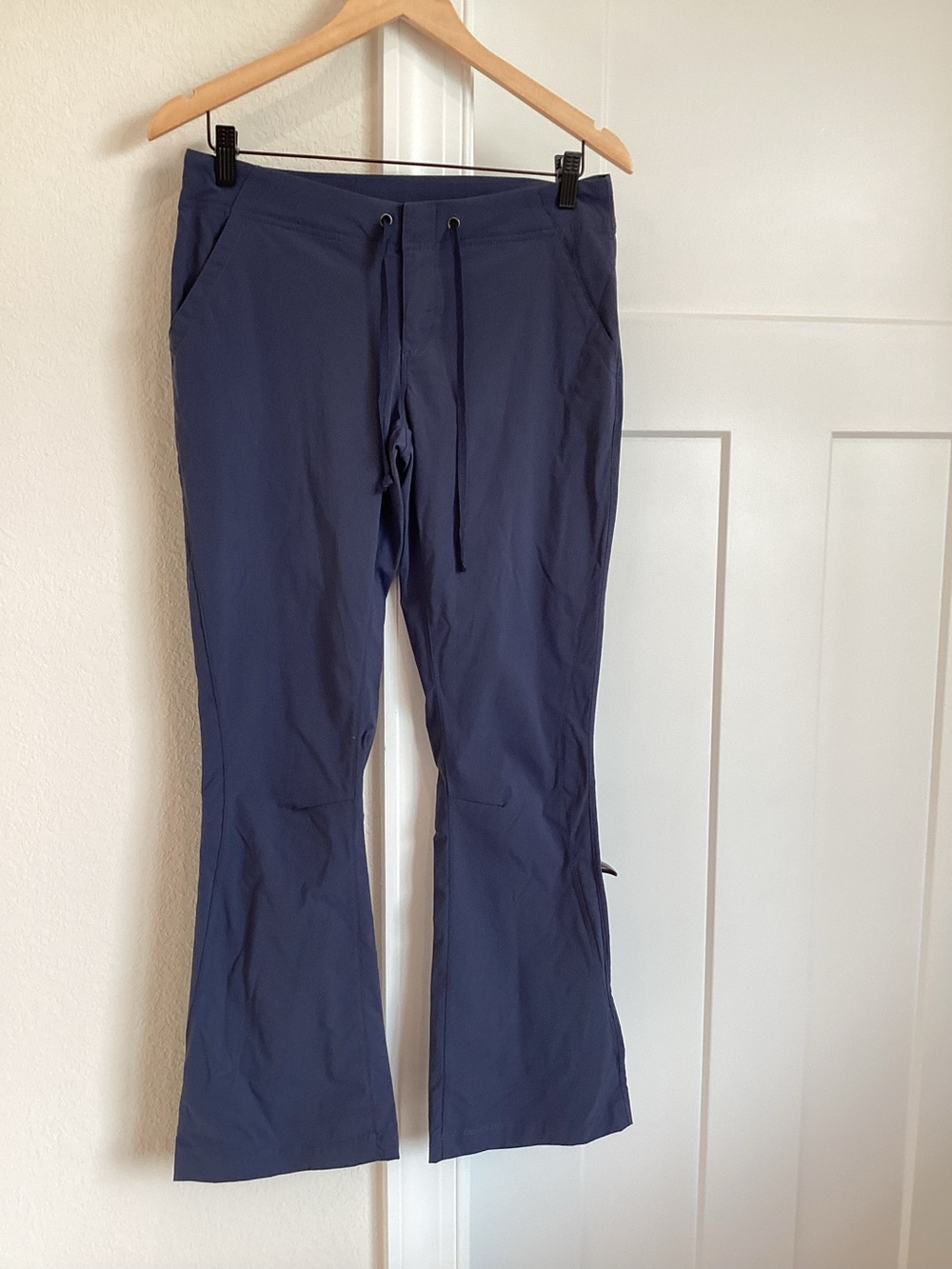 Columbia Mid Rise Bootcut Flare Hiking Pants Size 6 Short Blue-Gray - Picture 2 of 12